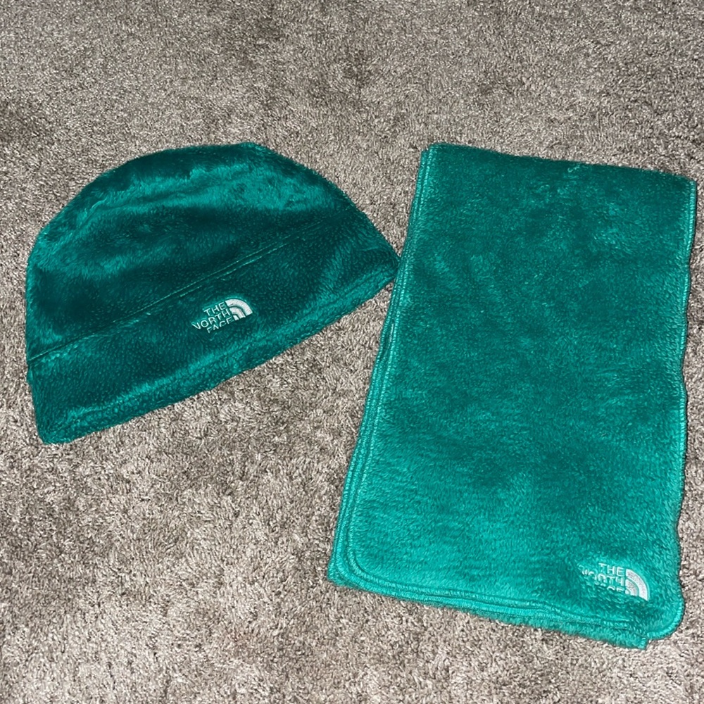 The North Face Osito faux fur beanie